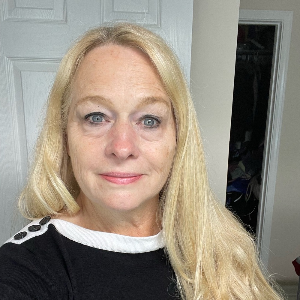 Meet your Posher, Melanie